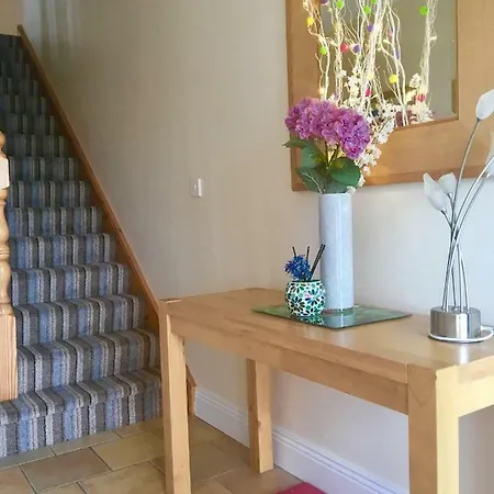 Fuchsia House * Knights Town